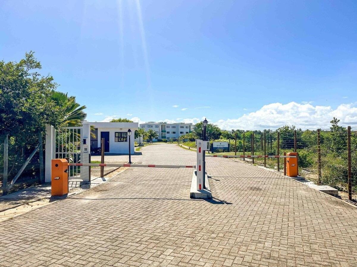 Complexo Iberostar - Praia Do Forte Bahia - Imoveis De Luxo, De 2 E 3 Quartos No Melhor Local Da Praia Do Forte Mata de Sao Joao Dış mekan fotoğraf
